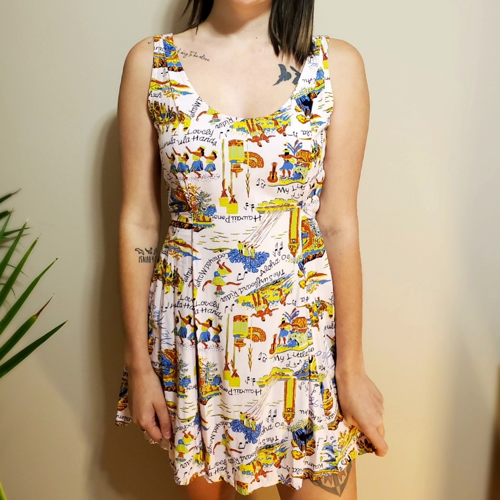 Girl Star Hawaiian Themed Sundress